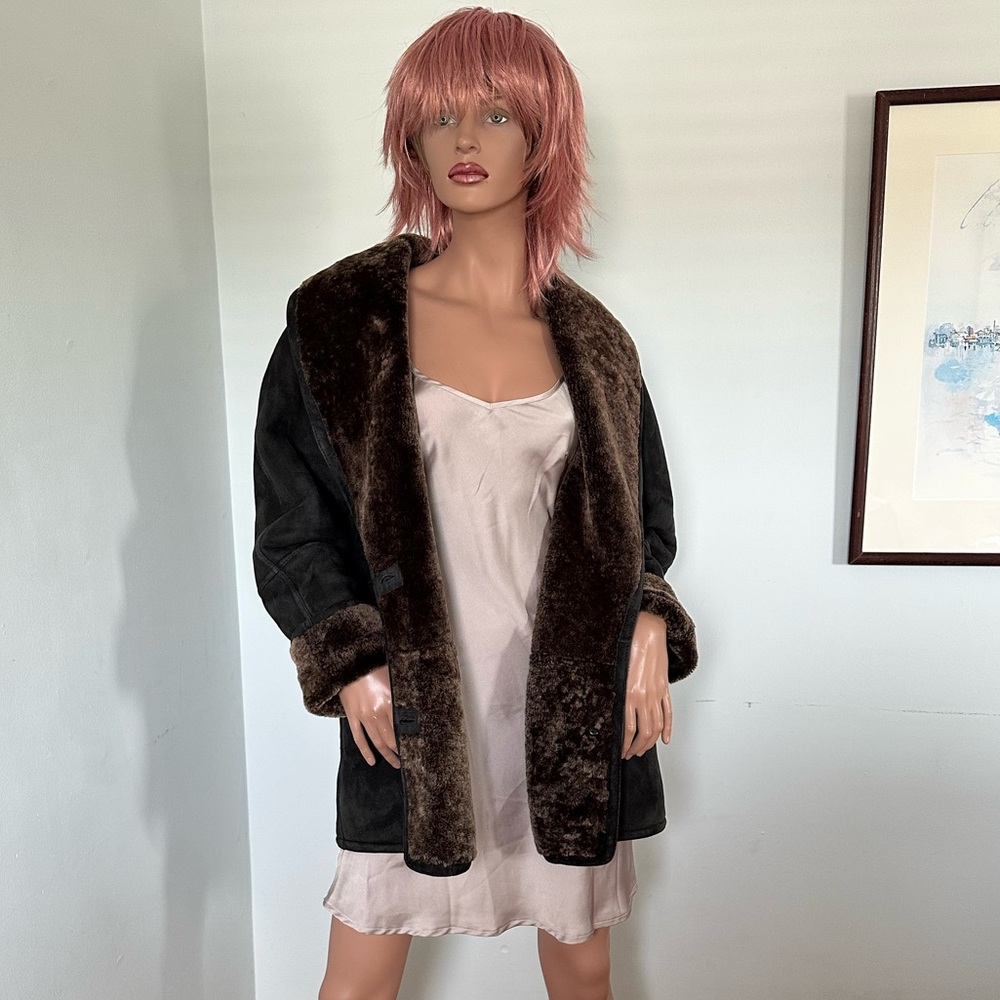 Luxurious Black 100% Genuine Shearling Coat